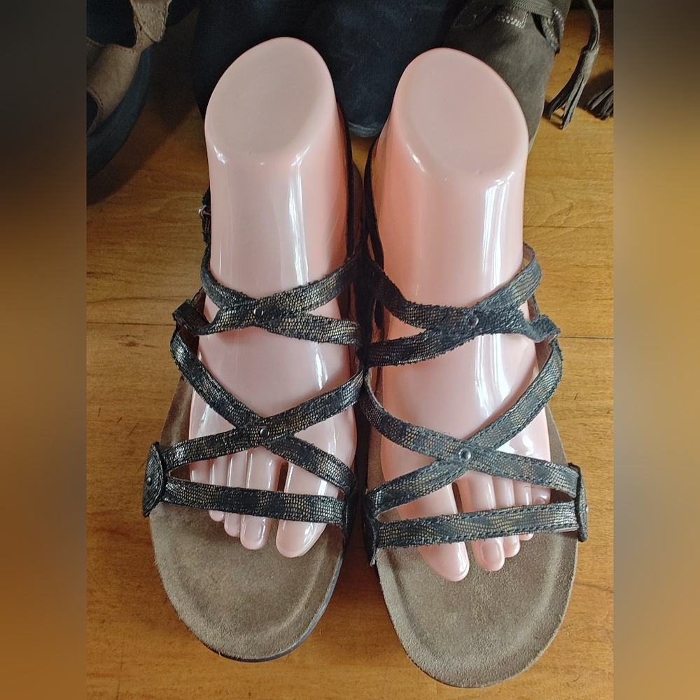 Dansko Jovie Slingback Low Heels Wedges  Leather Sandals Women Size 40 Casual